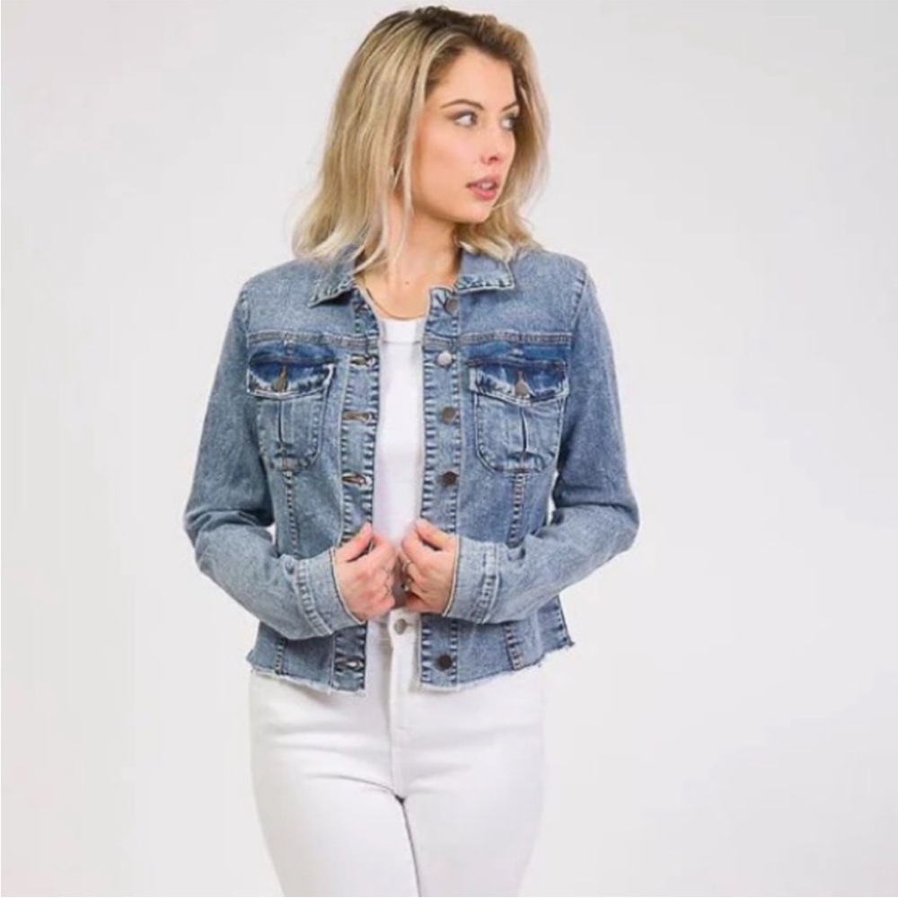 Kut from the Kloth Amelia Jean Denim Jacket Spring and Summer Layers